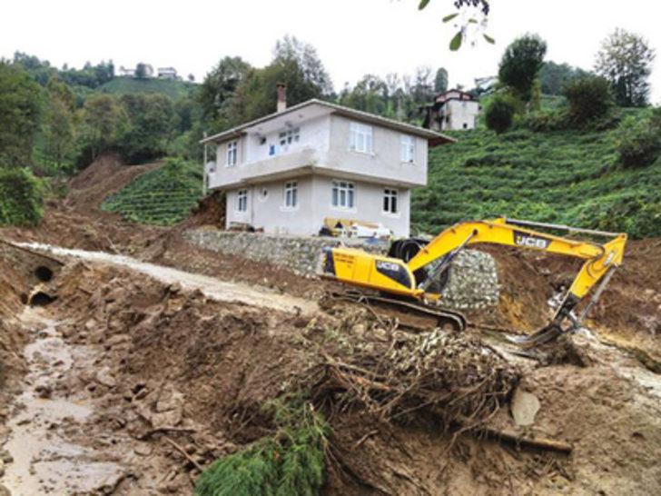 Meryem Uzerli ve Uğur Polat Ayder Yaylası'ndaki selden son anda kurtuldular G4
