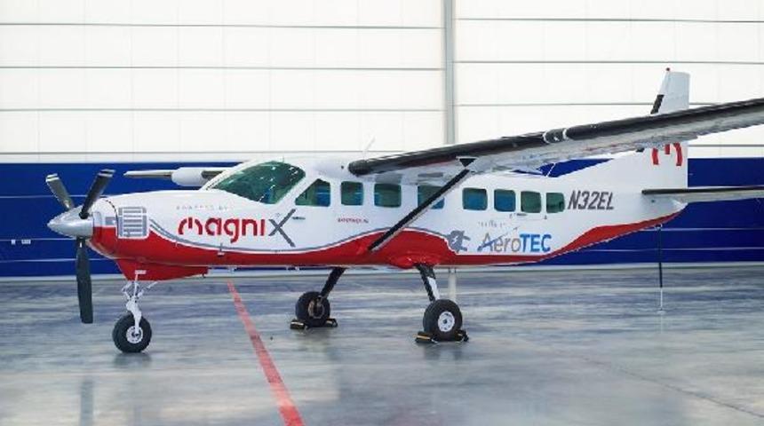 Dünyanın en geniş oturma kapasiteli elektrikli uçağı ilk kez yarın havalanıyor