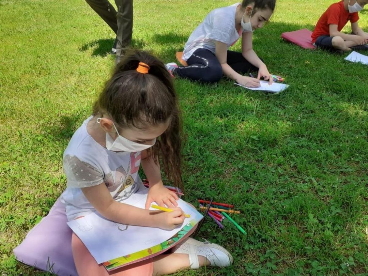 B&uuml;y&uuml;kşehir Belediyesinden &ccedil;ocuklara resim etkinliği