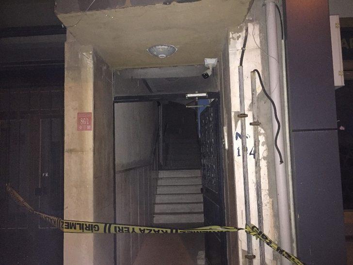 Sokağa çıkma kısıtlaması bitmesine rağmen kendisine ulaşılamayan adam evinde ölü bulundu G3