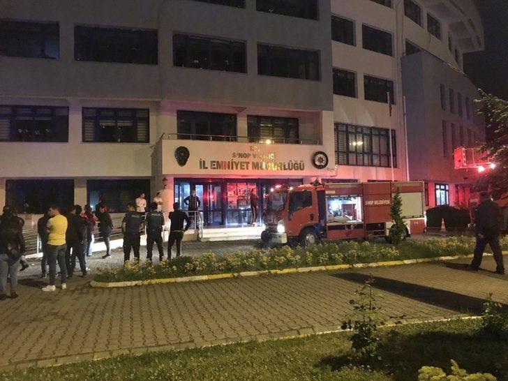 Sinop İl Emniyet Müdürlüğü binasında yangın G2