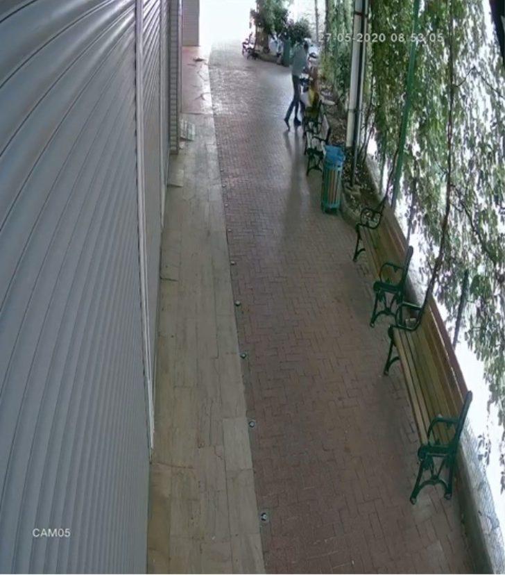 Banka müdürü kadın sokak ortasında dayak yedi G2