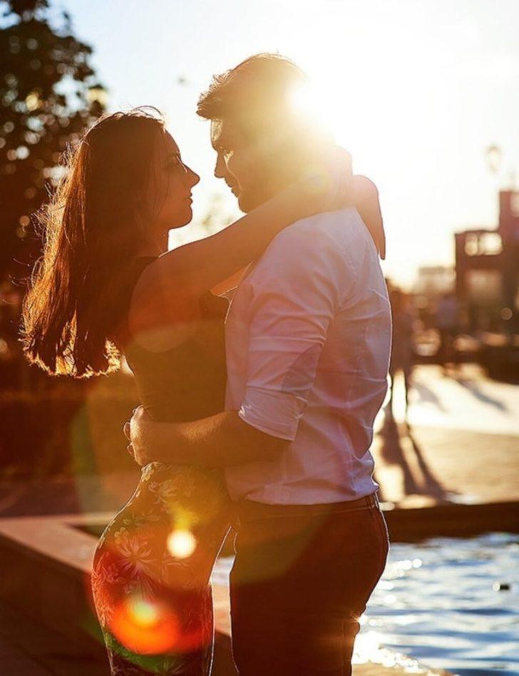 Bu 8 sarılma türü ilişkinize ışık tutacak! Hepsinin bir anlamı var G4