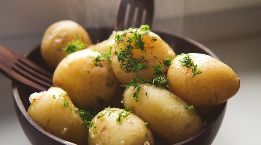 Haşlanmış patatesi tadı bozulmadan nasıl saklayabiliriz?