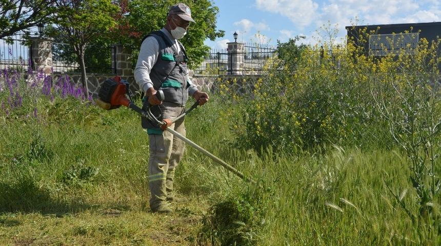 Akyurt&rsquo;ta camiler ibadete hazırlanıyor
