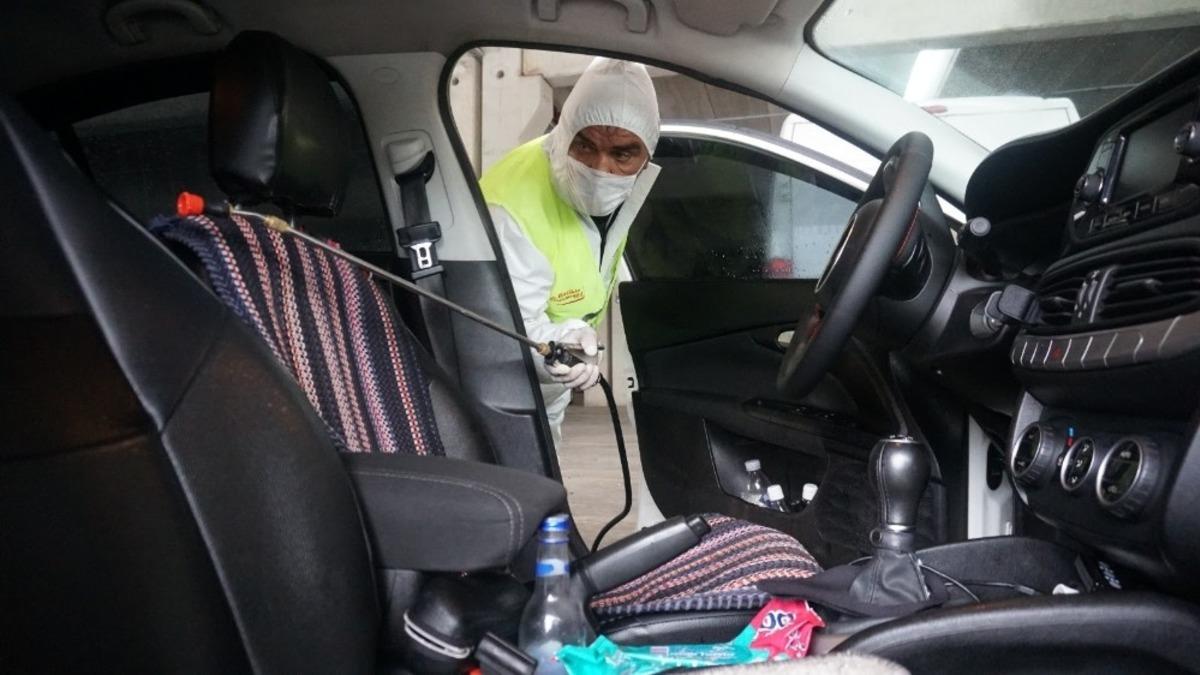 İzmit&rsquo;te taksiler dezenfekte edildi