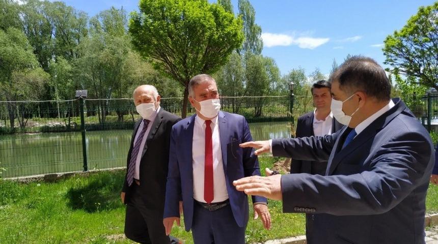 Milletvekili Battal, Aydıntepe ve Demir&ouml;z&uuml; il&ccedil;elerinde incelemelerde bulundu