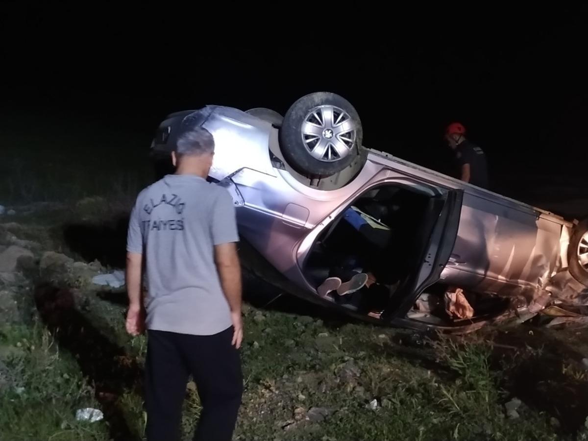 Elazığ&rsquo;da otomobil takla attı: 1 yaralı