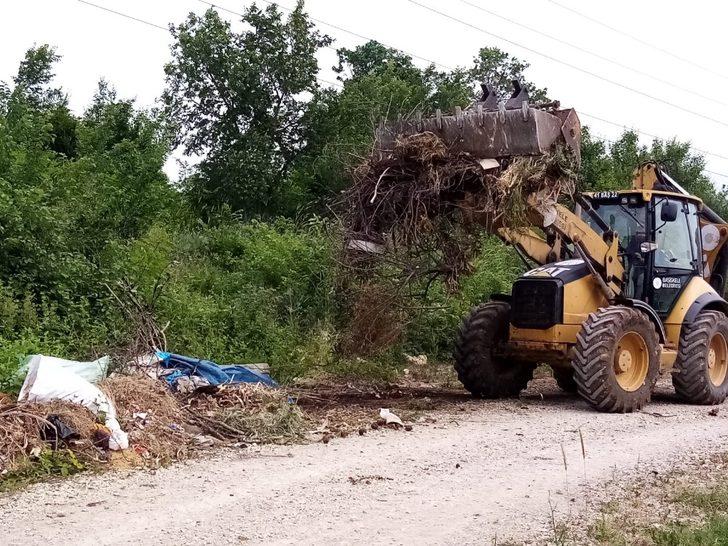 Başiskele’de molozlar anında toplanıyor G1