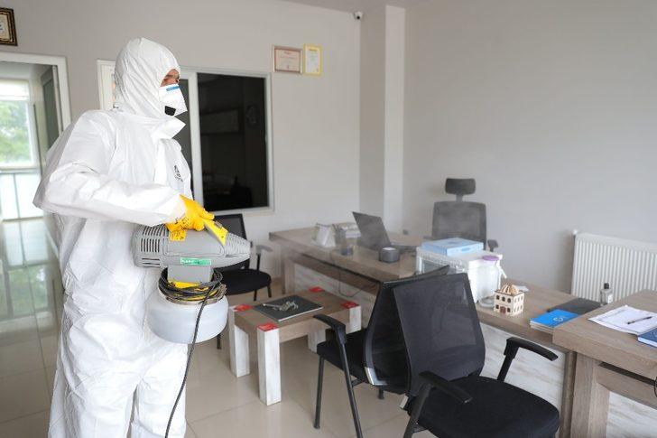 Denizli’de iş yerlerinde dezenfekte çalışmaları devam ediyor G2