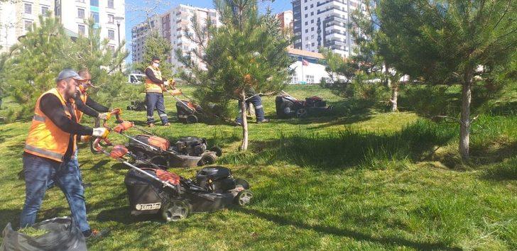 Pursaklar’da parklar pandemi sonrasına hazırlanıyor G5