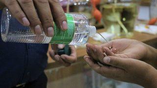 Kolonyadaki alkol oranına dikkat! Fazla alkol koronavirüsü öldürmüyor