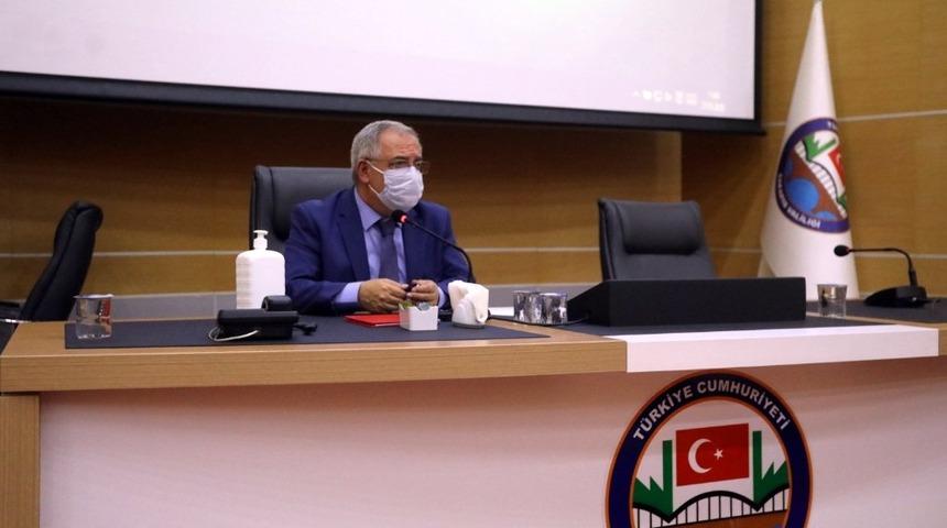 Vali Ahmet Nayir: "Vir&uuml;ste d&uuml;ş&uuml;ş var ancak sıfır vakaya daha ulaşamadık"