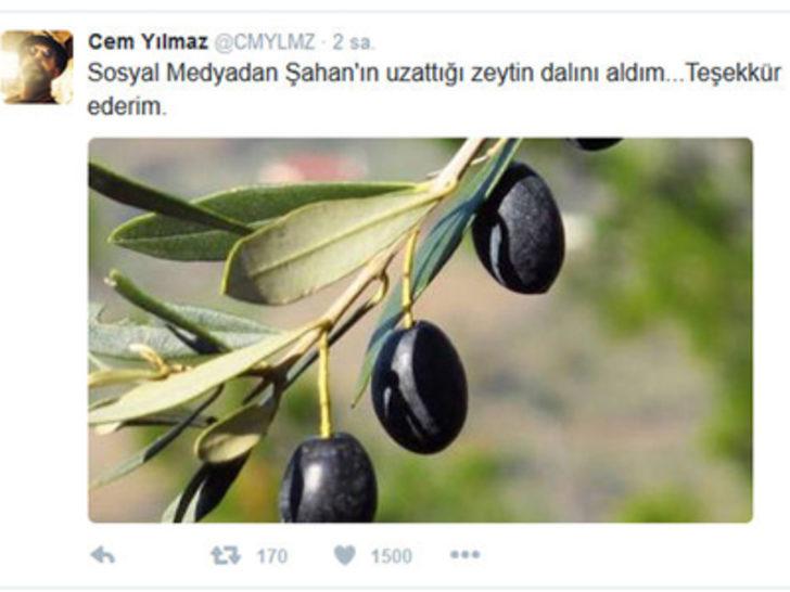 Şahan Gökbakar'dan Cem Yılmaz'a 'Zeytin Dalı' G3