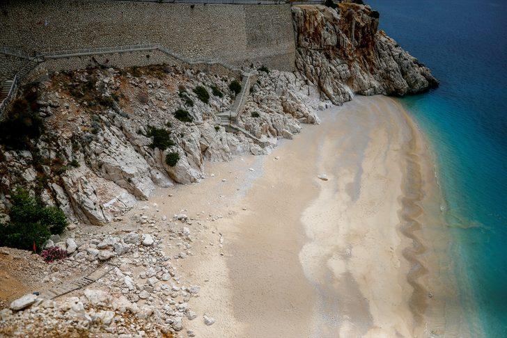 Dünyaca ünlü Kaputaş Plajı'nda koronavirüs sessizliği G2