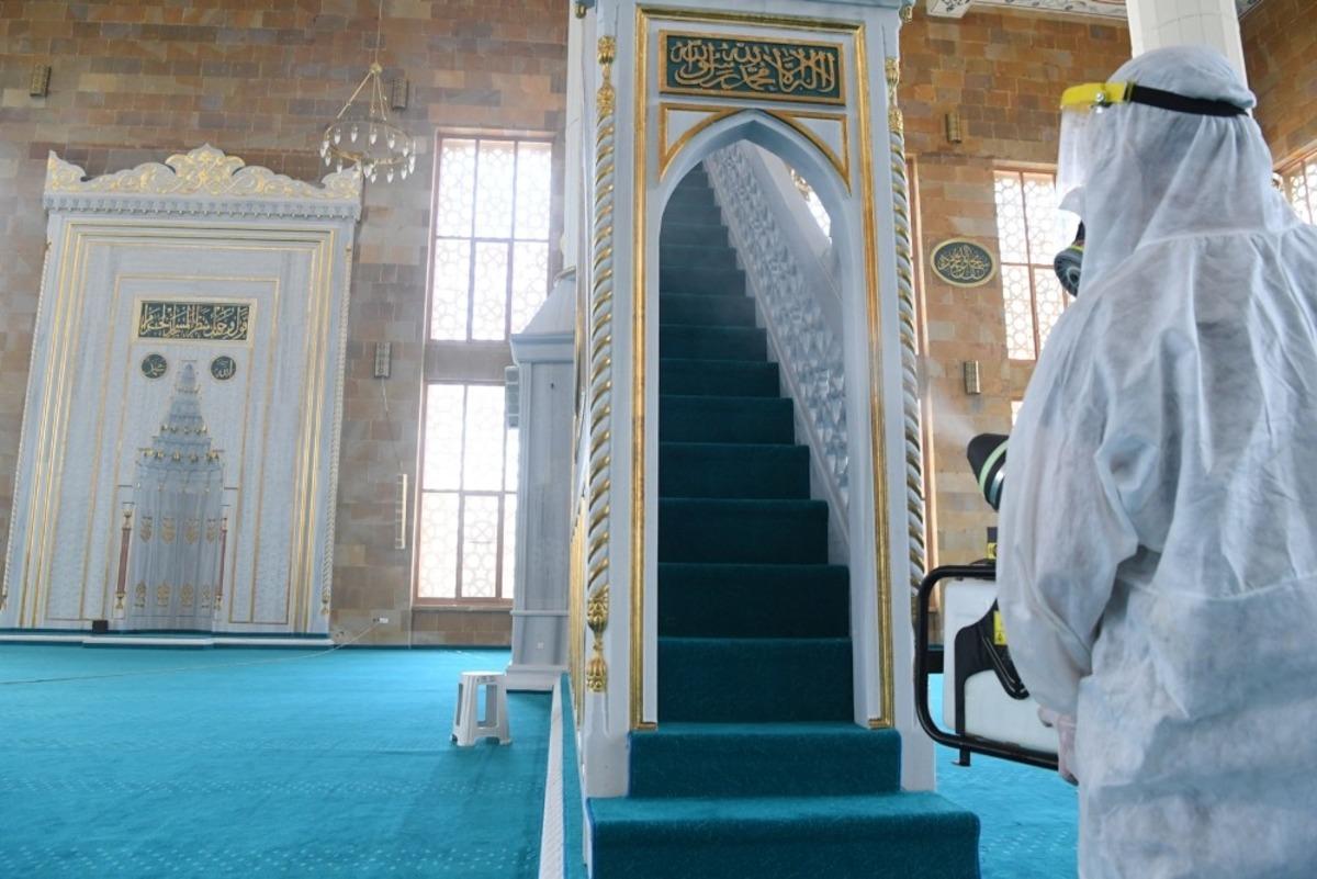 Konyaaltı&rsquo;nda &lsquo;cuma namazı&rsquo; hazırlıkları tamamlandı