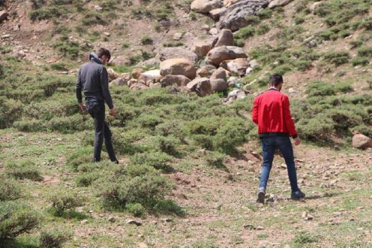 Bingöl ve Trabzon'da vatandaşlar 'meteor taşı' arıyor G1