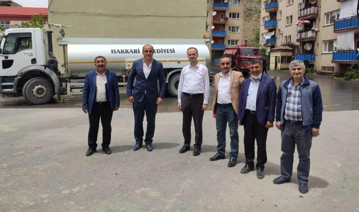 Hakkari&rsquo;de Cuma namazı kılınacak alanlarda &ccedil;alışma