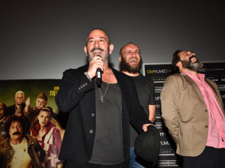 Cem Yılmaz İzmir'de sevenleriyle buluştu G5