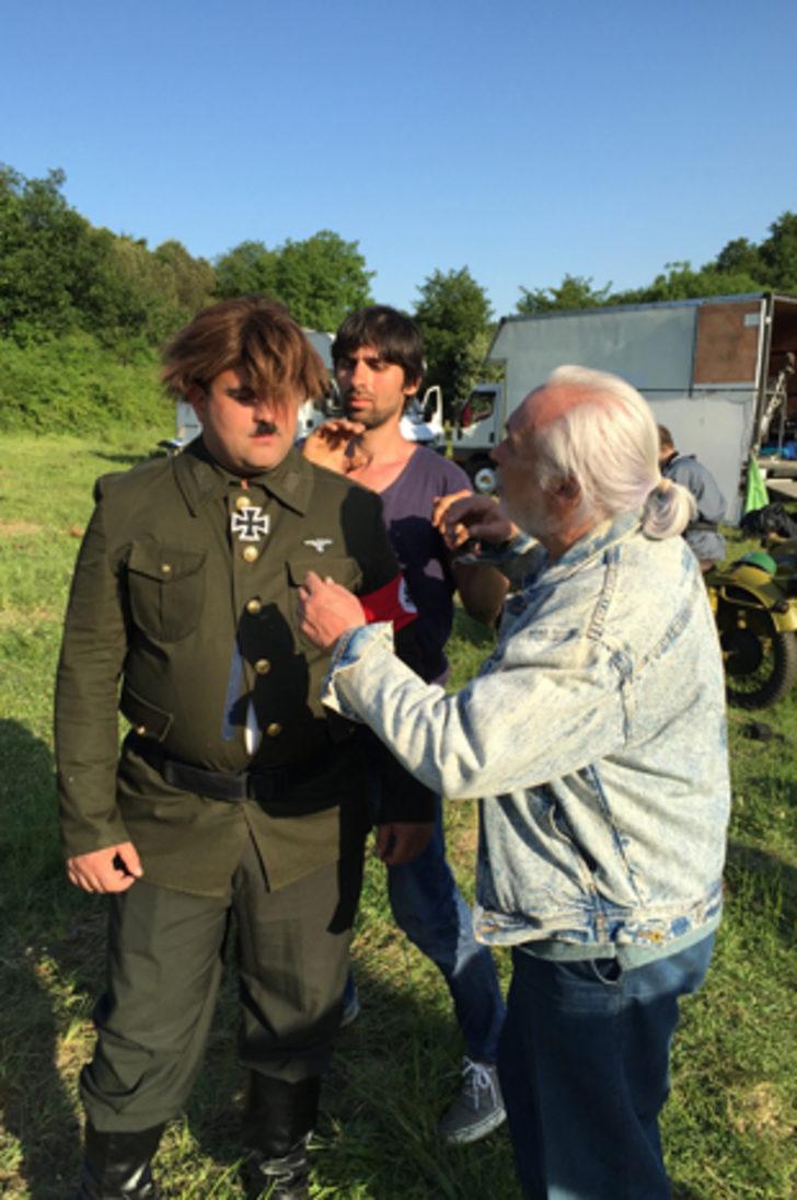 Yeni filmini Levent Kırca'ya adadı G2