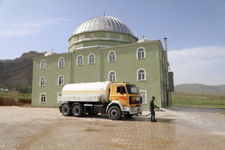 Başkale’de camiler cuma namazına hazır G2