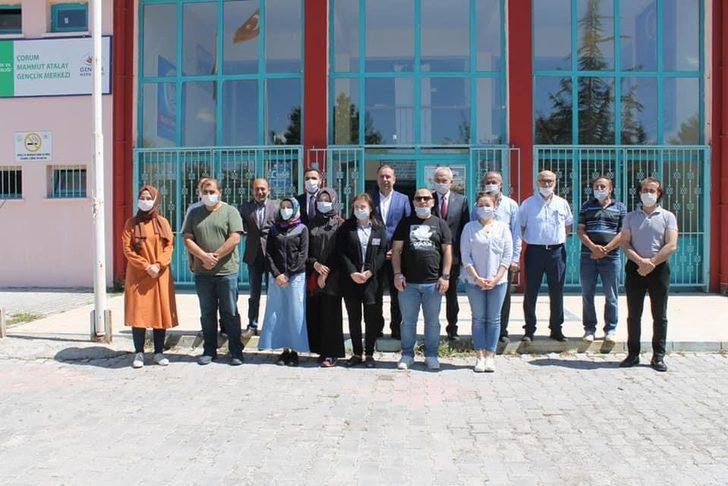 Spor tesislerini inceleyen AK Parti Çorum Milletvekili Ahmet Sami Ceylan; G2