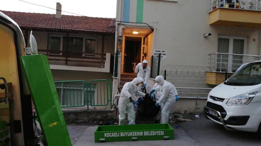 Haber alınamıyordu! Cesedi &ccedil;&uuml;r&uuml;m&uuml;ş halde bulundu