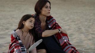 Beren Gökyıldız'ın yeni dizisi Kimsesizler oldu! 