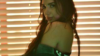 Rafet El Roman'ın kızı Su babasının izinde! 