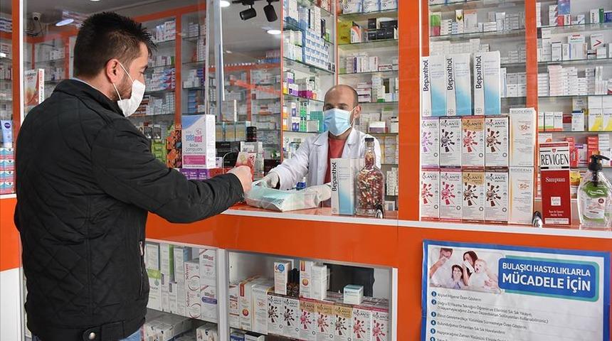 Eczane &ccedil;alışma saatleri 1 Haziran itibarıyla değişiyor