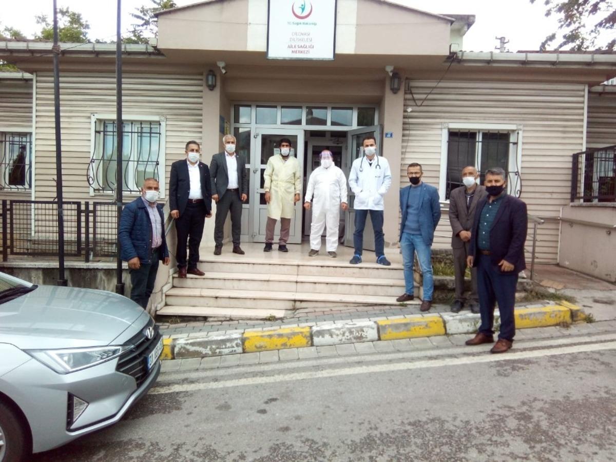 Dilovası Eleşkirtliler Derneği&rsquo;ndan sağlık &ccedil;alışanlarına 80 bin maske