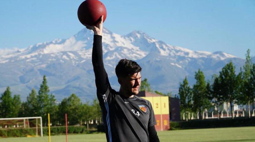 Kayserispor'da Fenerbah&ccedil;e ma&ccedil;ı hazırlıkları s&uuml;r&uuml;yor