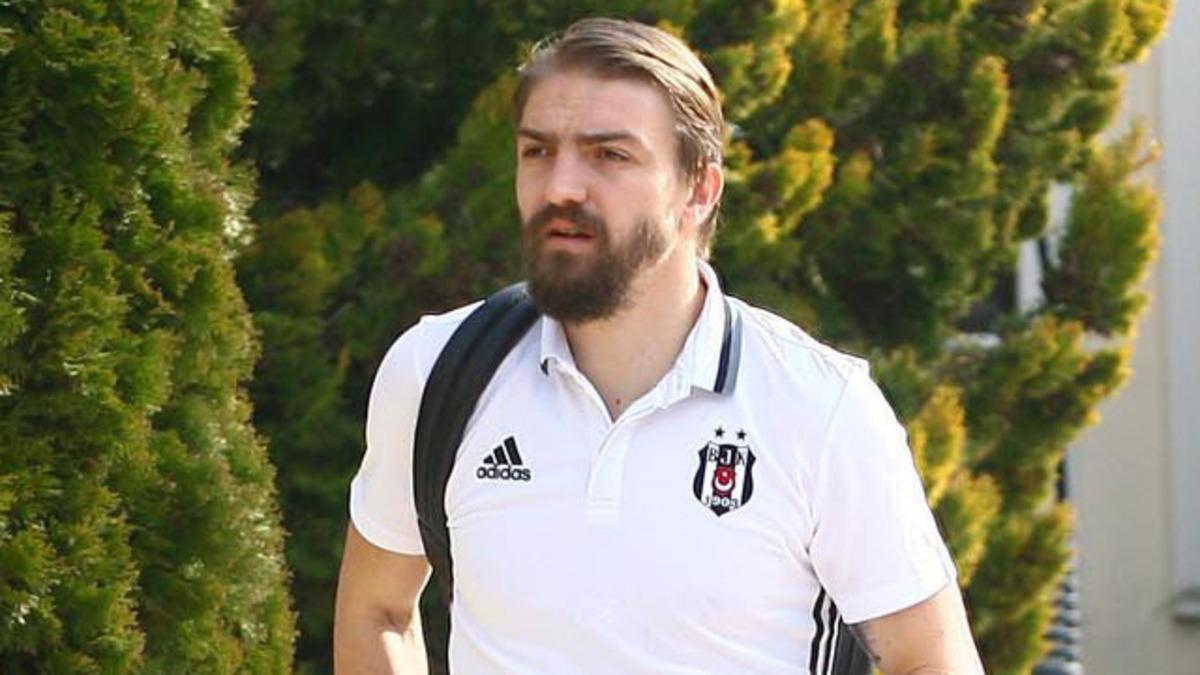 Beşiktaşlı futbolcu Caner Erkin'den '88' paylaşımı