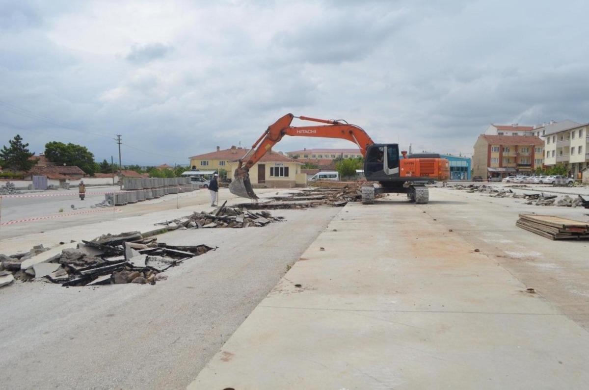 Beylikova&rsquo;da yeni inşaatlar başladı