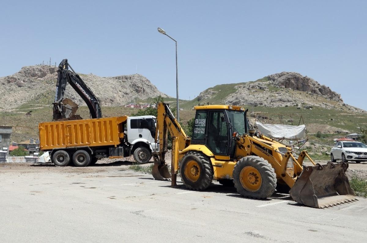 Van&rsquo;da alternatif yol &ccedil;alışması