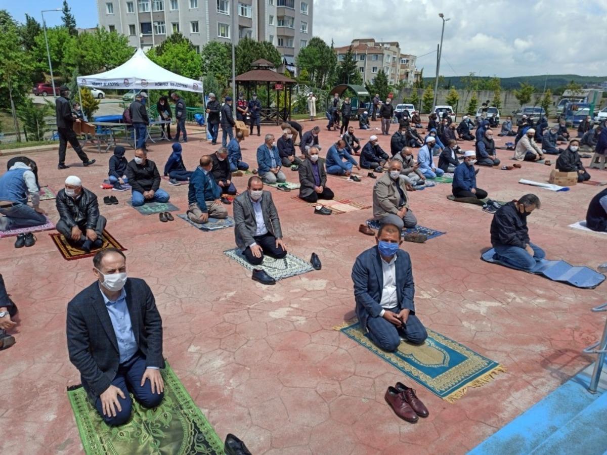 K&ouml;rfez&rsquo;de 74 g&uuml;nl&uuml;k hasret sona erdi