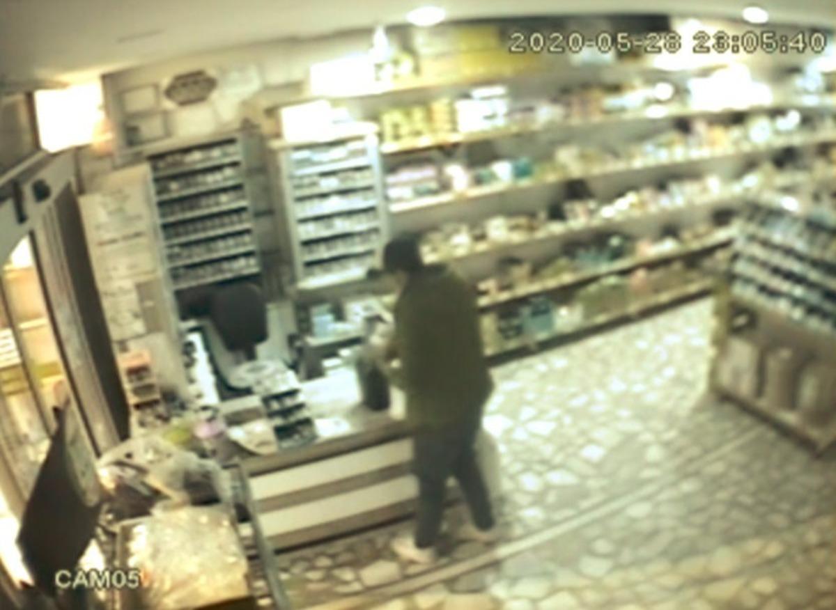 &Ccedil;&ouml;p atmaya &ccedil;ıktı 6 bin lirasından oldu