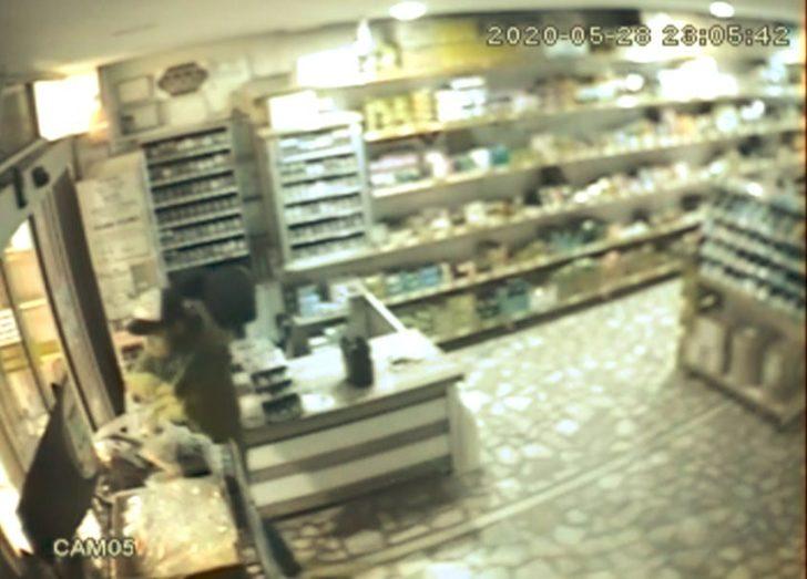 Çöp atmaya çıktı 6 bin lirasından oldu G3