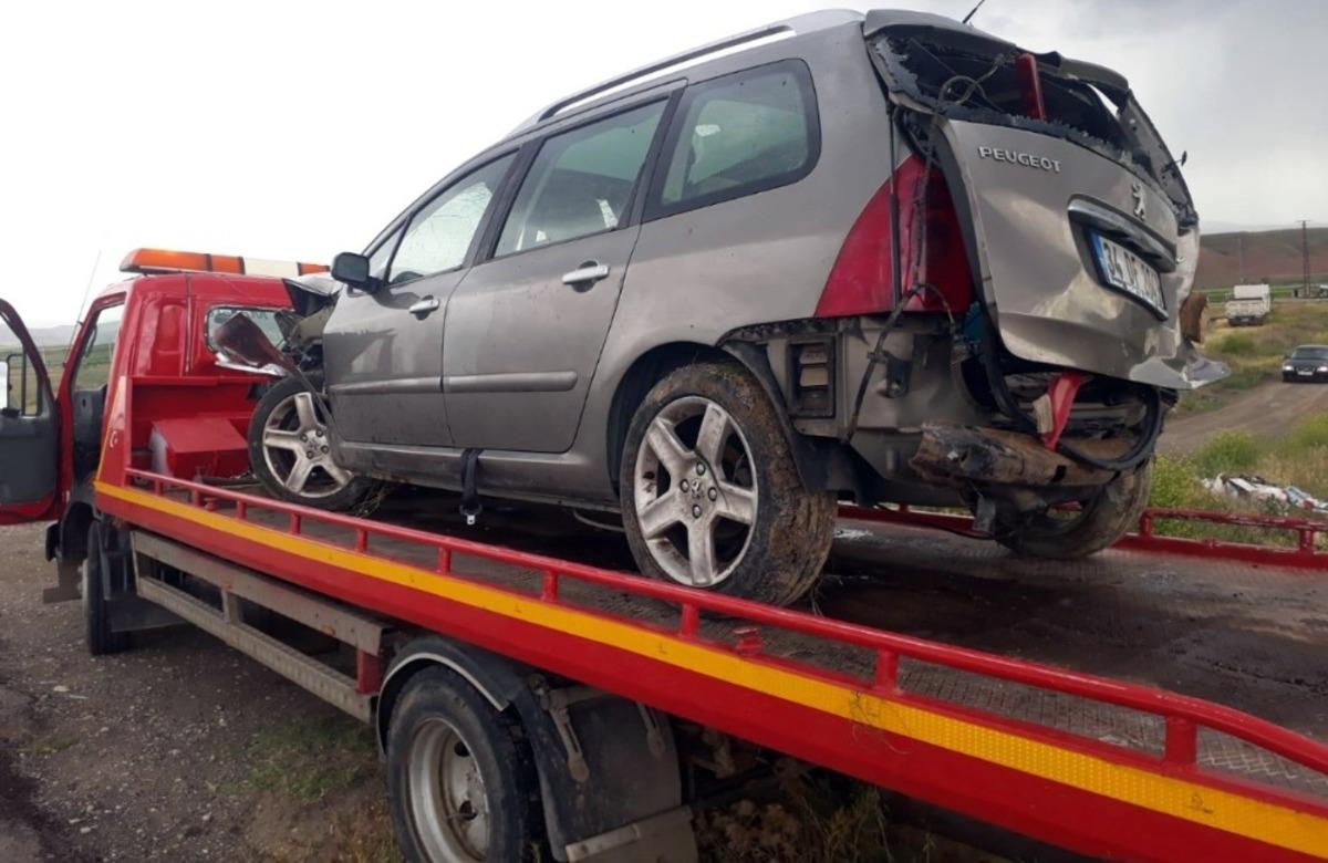 Yerk&ouml;y&rsquo;de Trafik kazası 2 yaralı