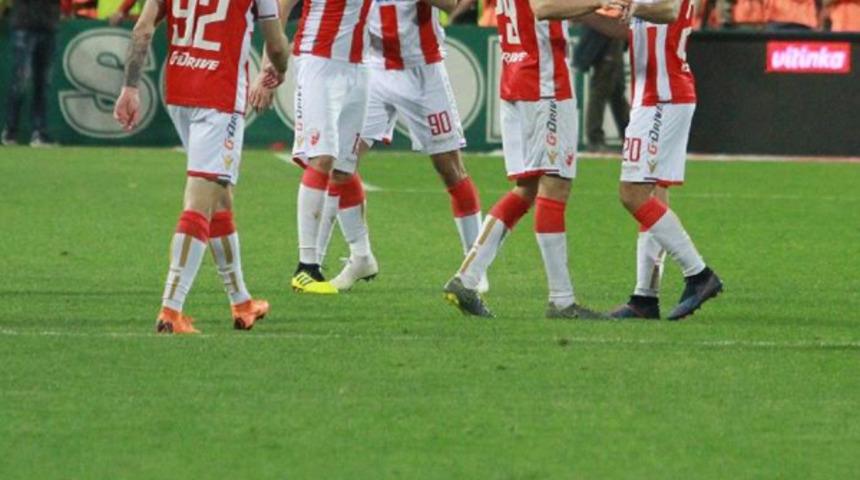 Sırbistan'da şampiyon Kızılyıldız oldu