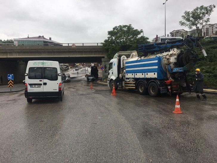 Ankara Büyükşehir Belediyesi ekiplerinin yağış nöbeti G4