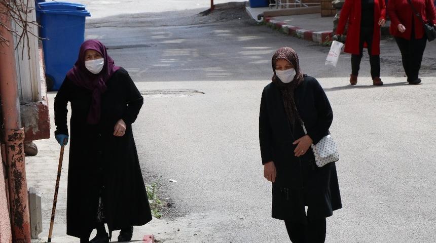 65 yaş ve &uuml;st&uuml; ile 18 yaş altındaki vatandaşların sokağa &ccedil;ıkma kısıtlaması istisnasına ilişkin karar