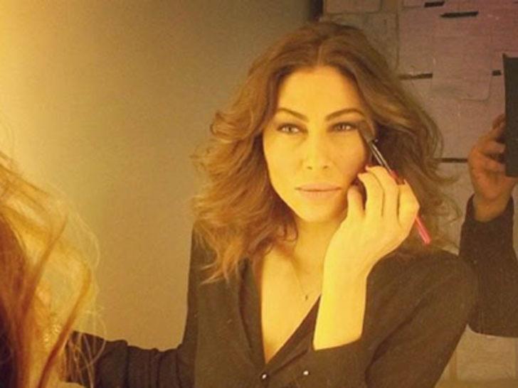 Şenay Akay: 'Zorla öpüp tekmelediler' G4