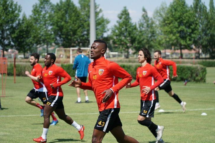 Kayserispor, Fenerbahçe maçı hazırlıklarını sürdürüyor G2
