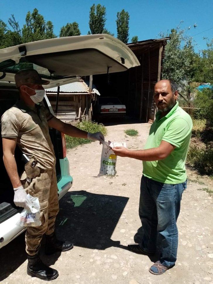 Karantina bölgesinde Vefa Destek Grubu ihtiyaçları karşılıyor G4