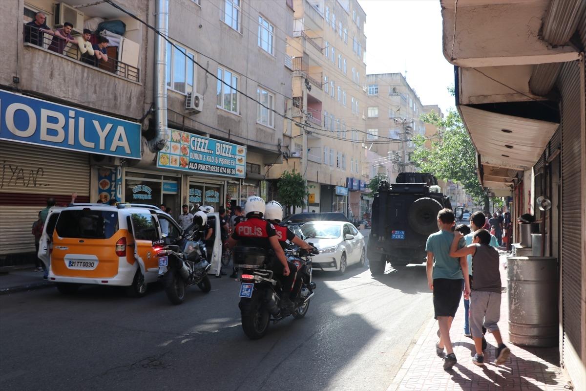 Diyarbakır'da bir polis uğradığı silahlı saldırı sonucu yaralandı