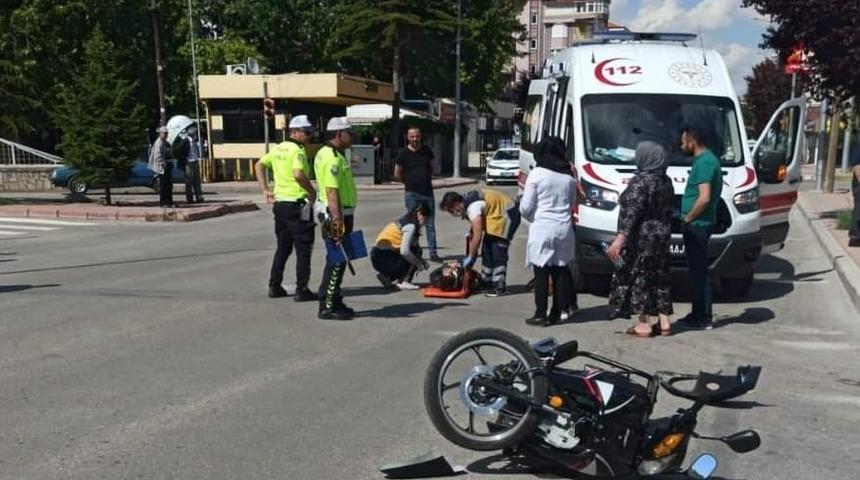 Karaman&rsquo;da trafik kazası: 2 yaralı