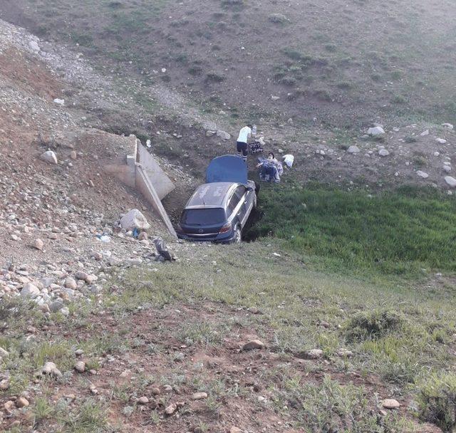 Bingöl’de trafik kazası: 4  yaralı