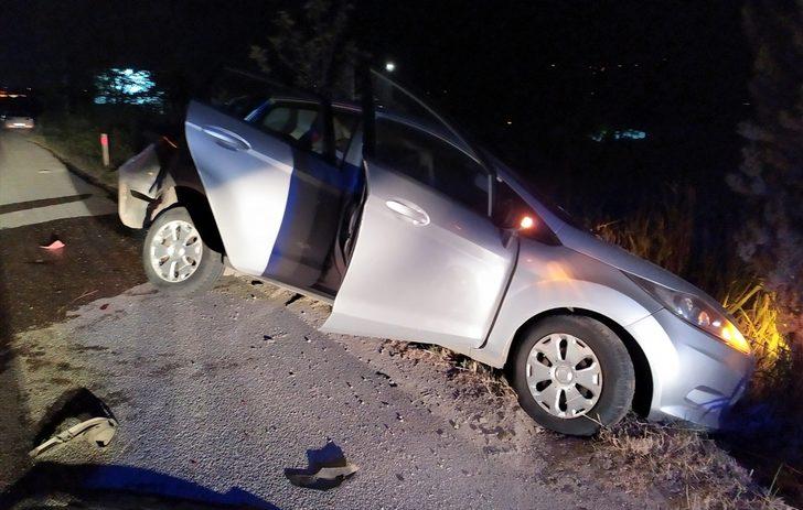 Sakarya'da süt tankeri ile otomobil çarpıştı: 3 yaralı G3