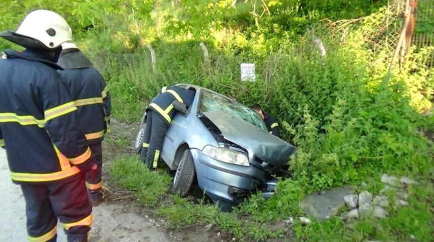 K&uuml;tahya&rsquo;da feci kaza: 2 yaralı